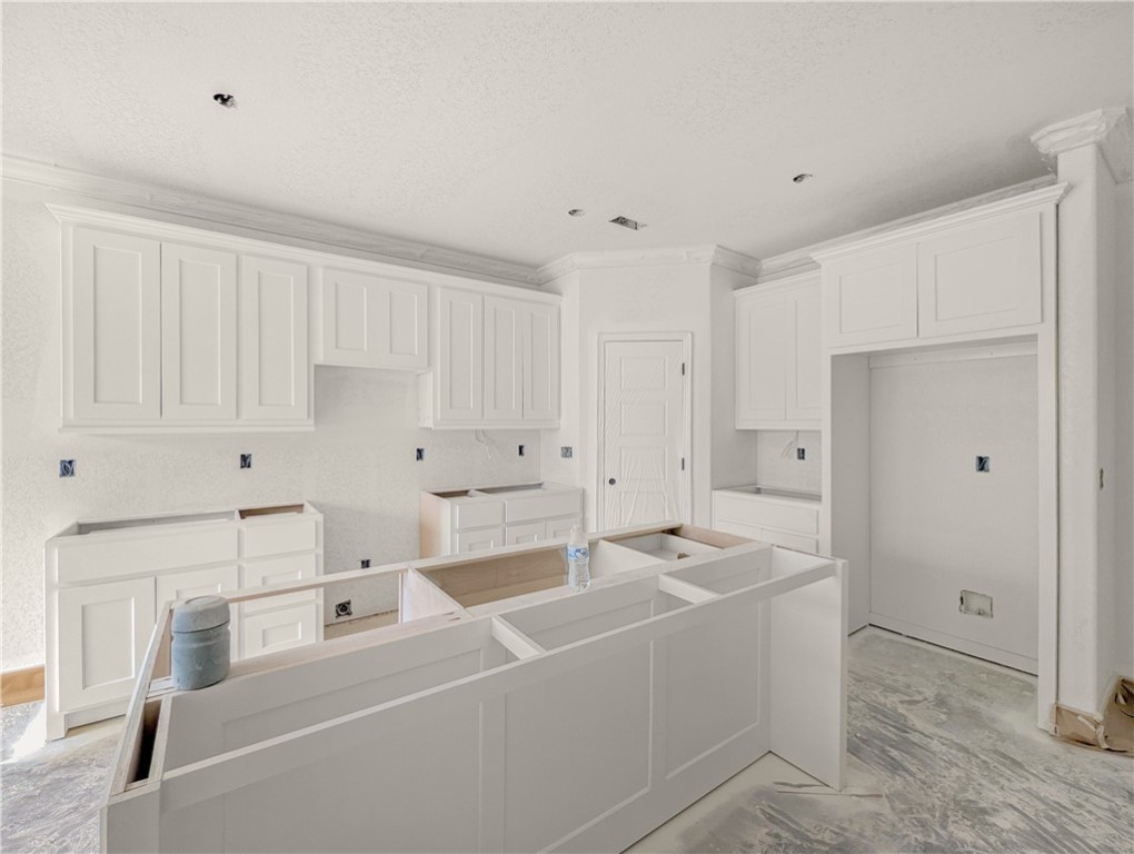 10 Roxburgh Lane