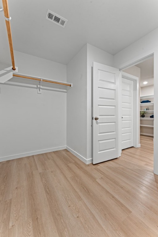376 W Snow Bend