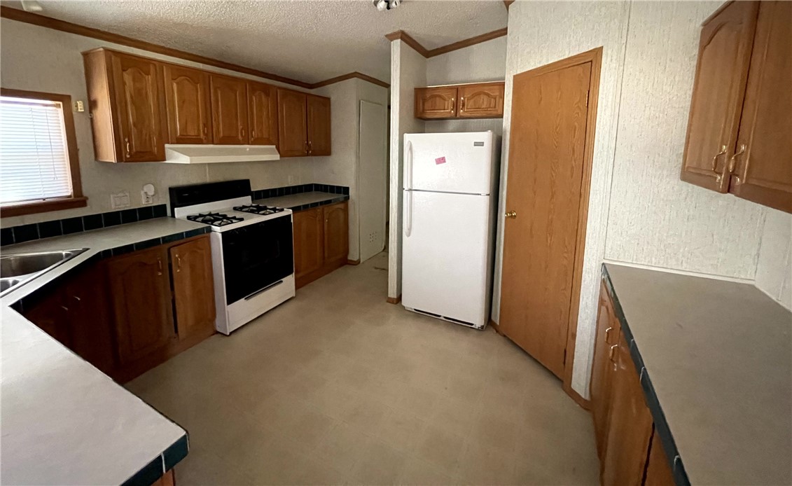 16787 Hide Away Lane