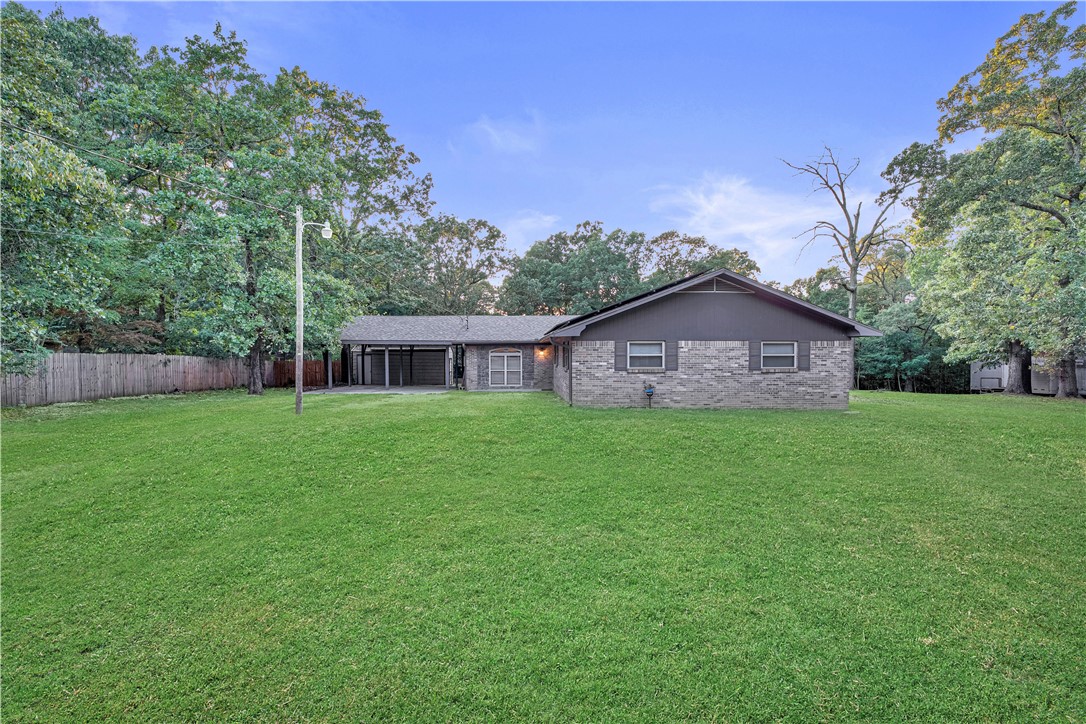 15607 Quail Road