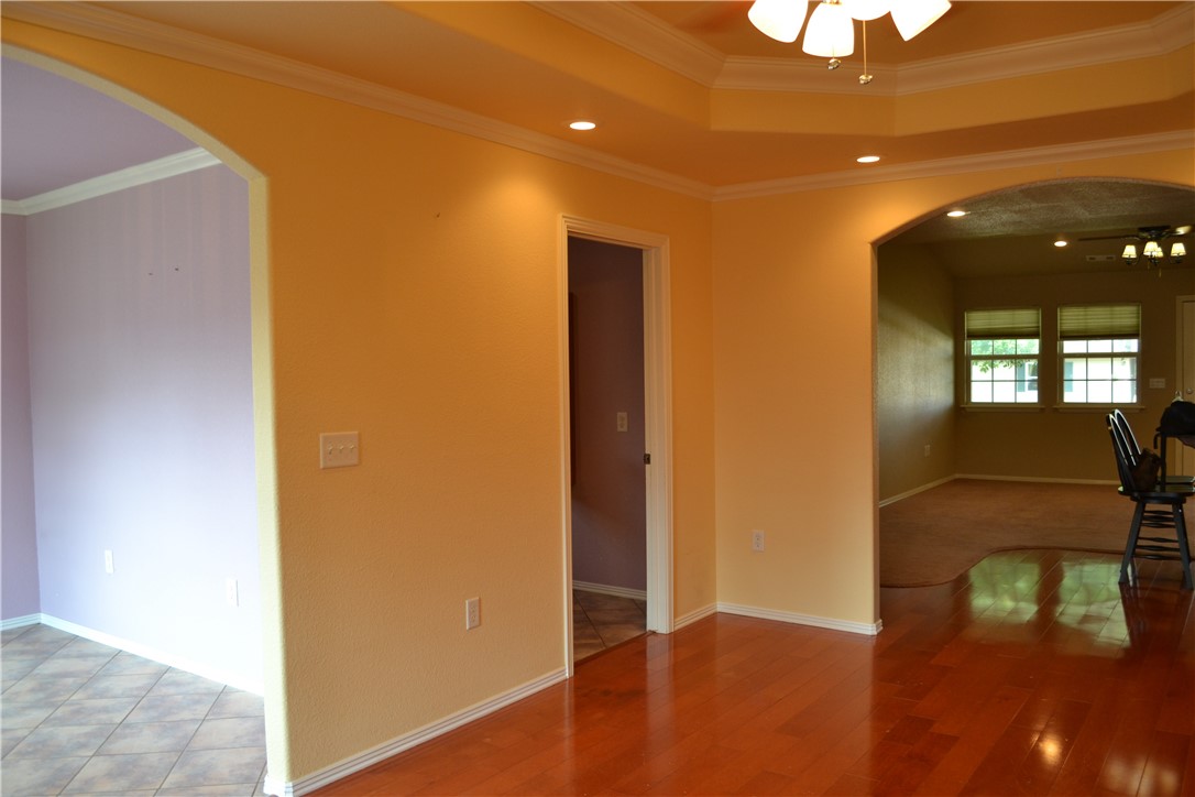 185 Ellis Lane