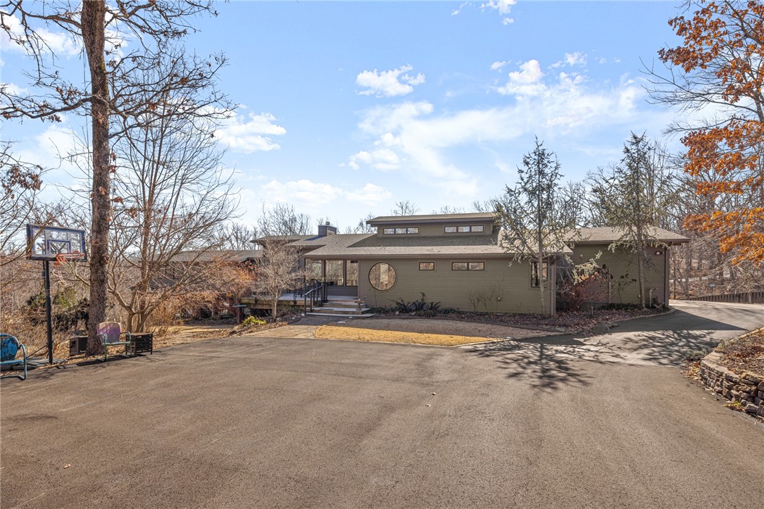 11727 Amber Circle