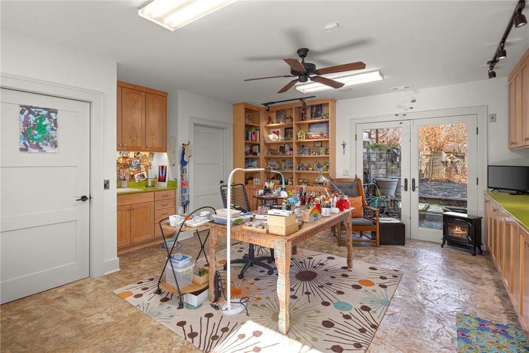 11727 Amber Circle