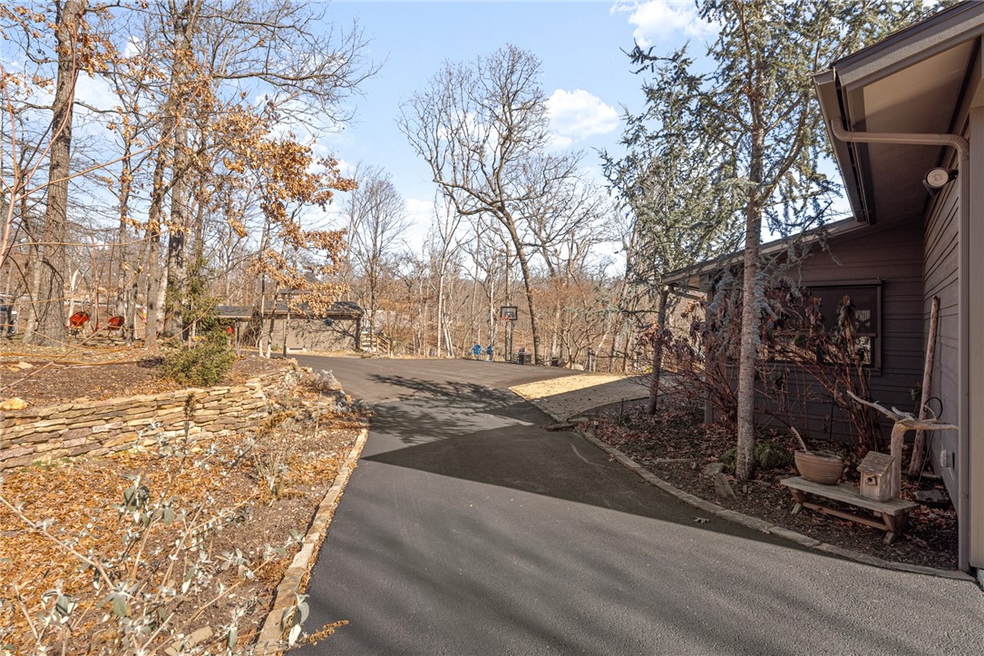 11727 Amber Circle