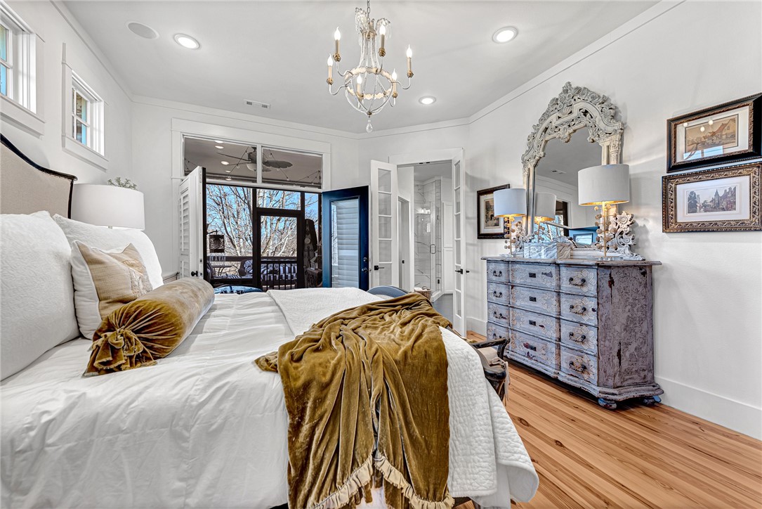 738 Kensington Cove