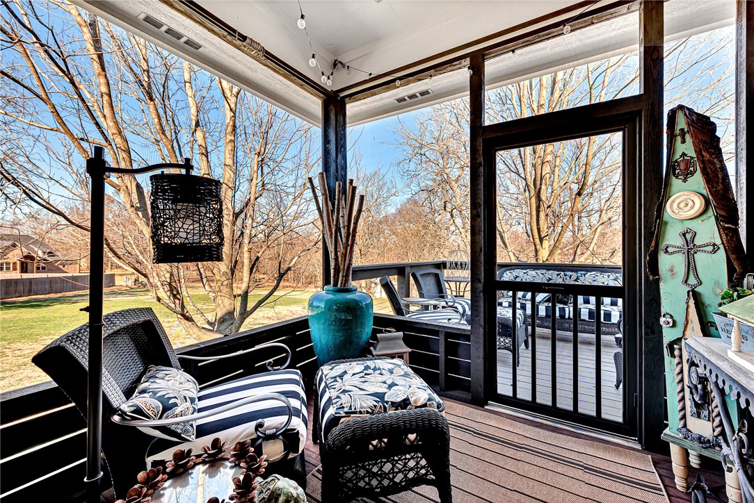 738 Kensington Cove