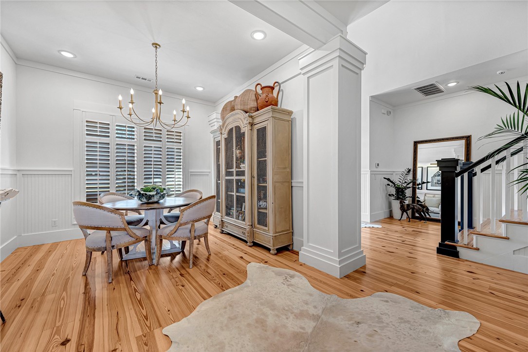 738 Kensington Cove