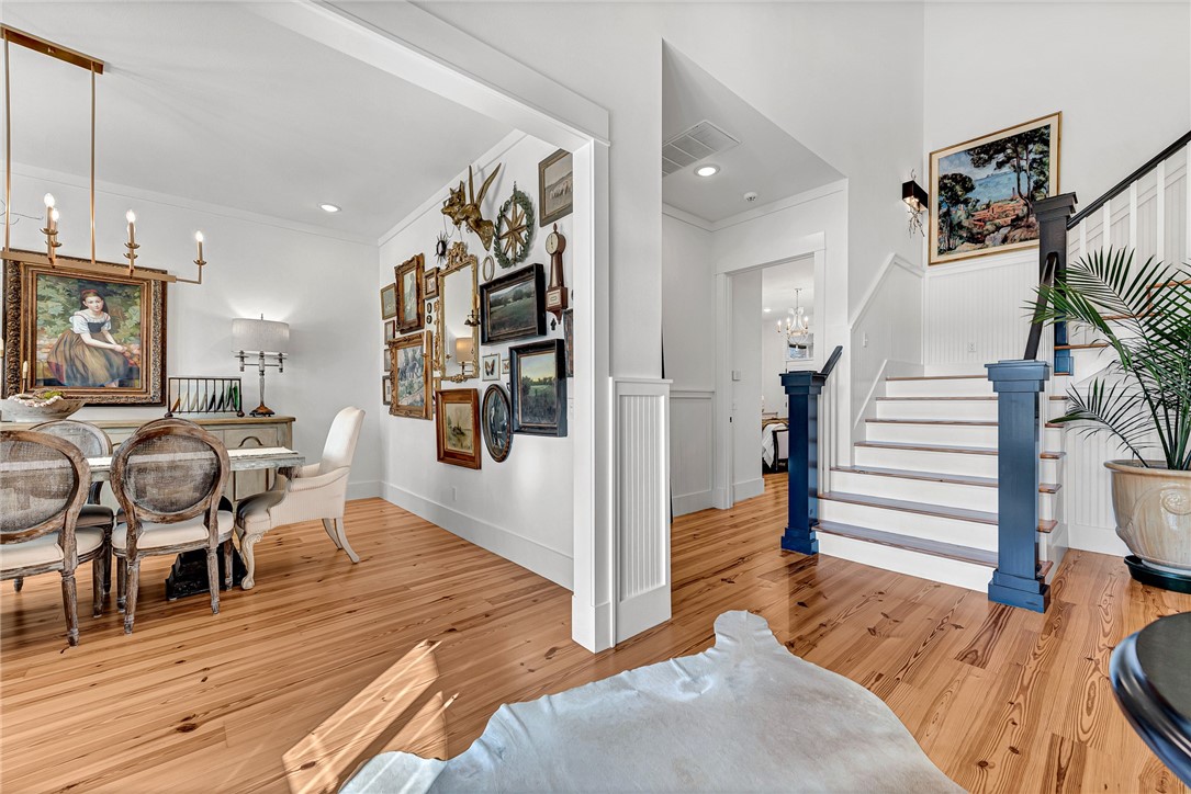738 Kensington Cove