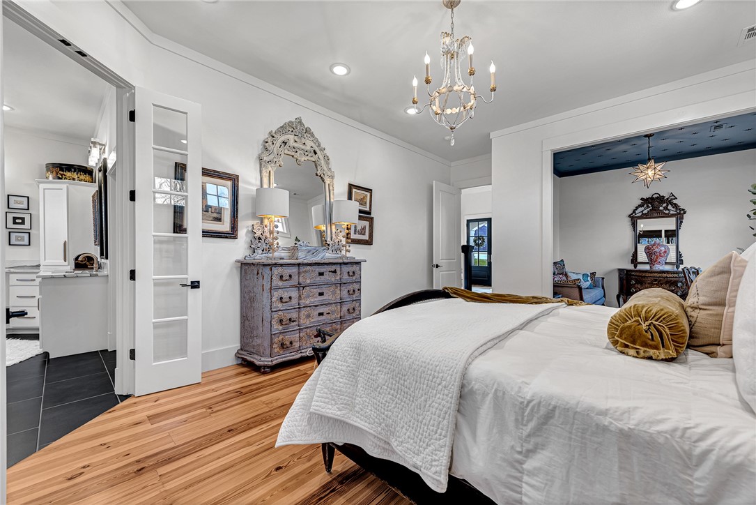 738 Kensington Cove