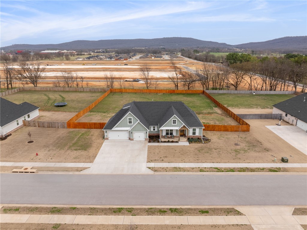570 Briarwood Lane