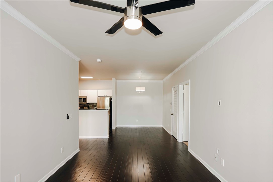 4261 Meadow Creek Circle 204