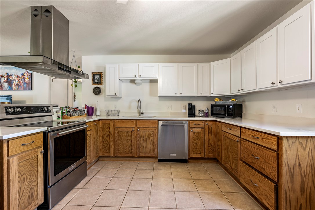 909 SE 11th Street