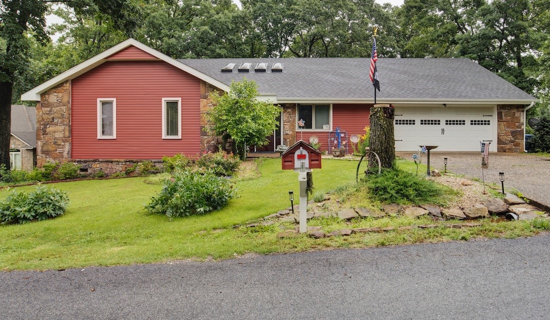 4 Branchwood Lane