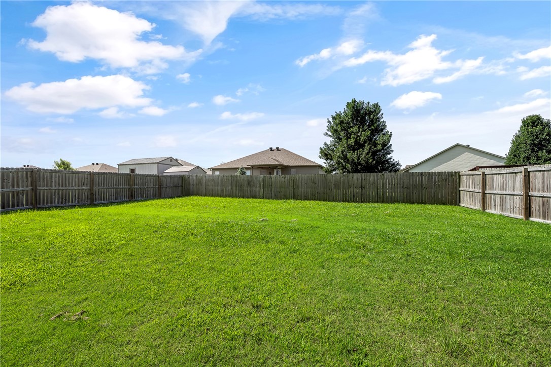 1571 Edinburgh Drive