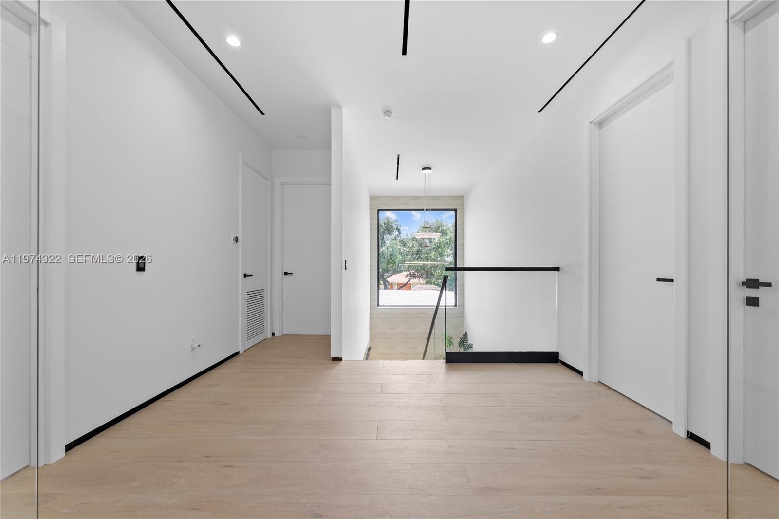 255 Capri Avenue, Lauderdale-By-The-Sea