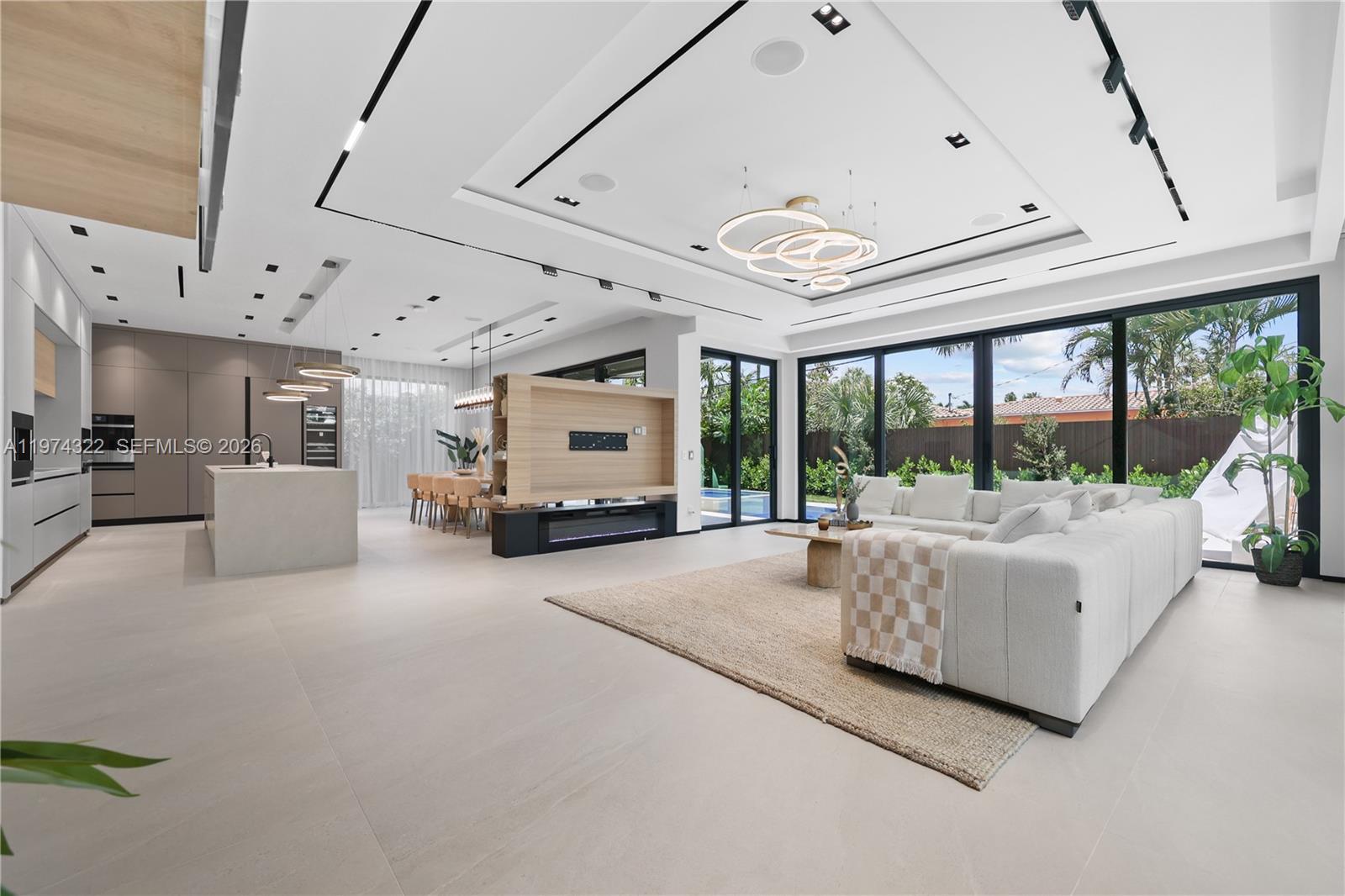255 Capri Avenue, Lauderdale-By-The-Sea