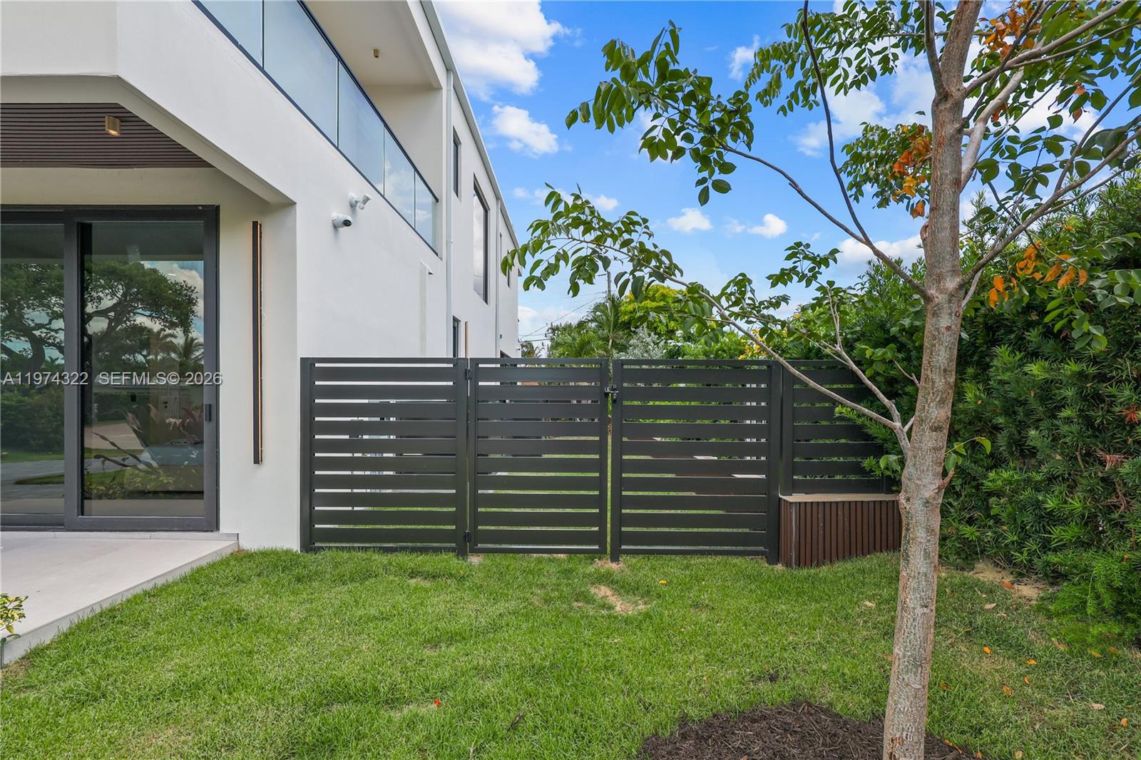 255 Capri Avenue, Lauderdale-By-The-Sea