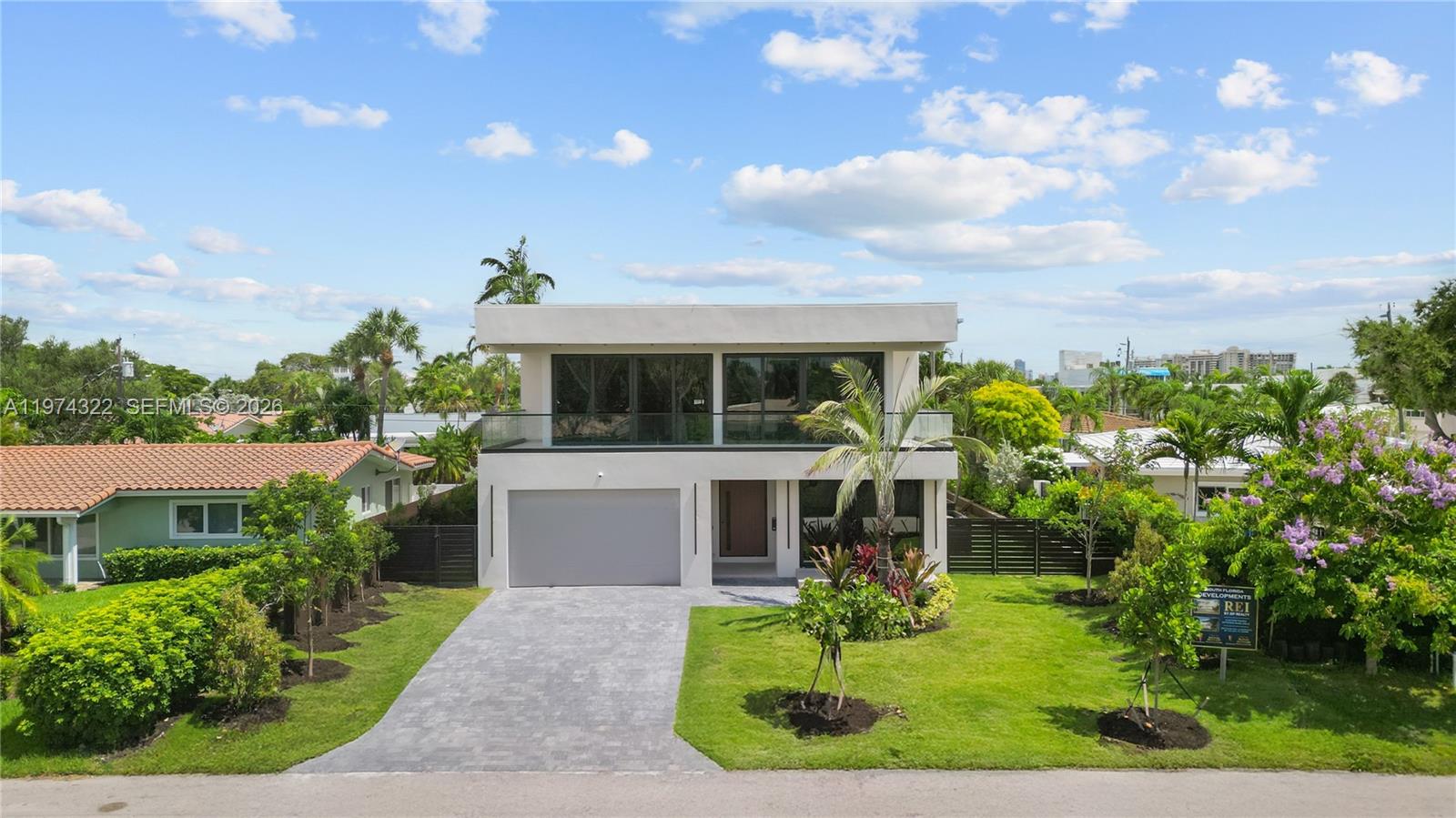 255 Capri Avenue, Lauderdale-By-The-Sea