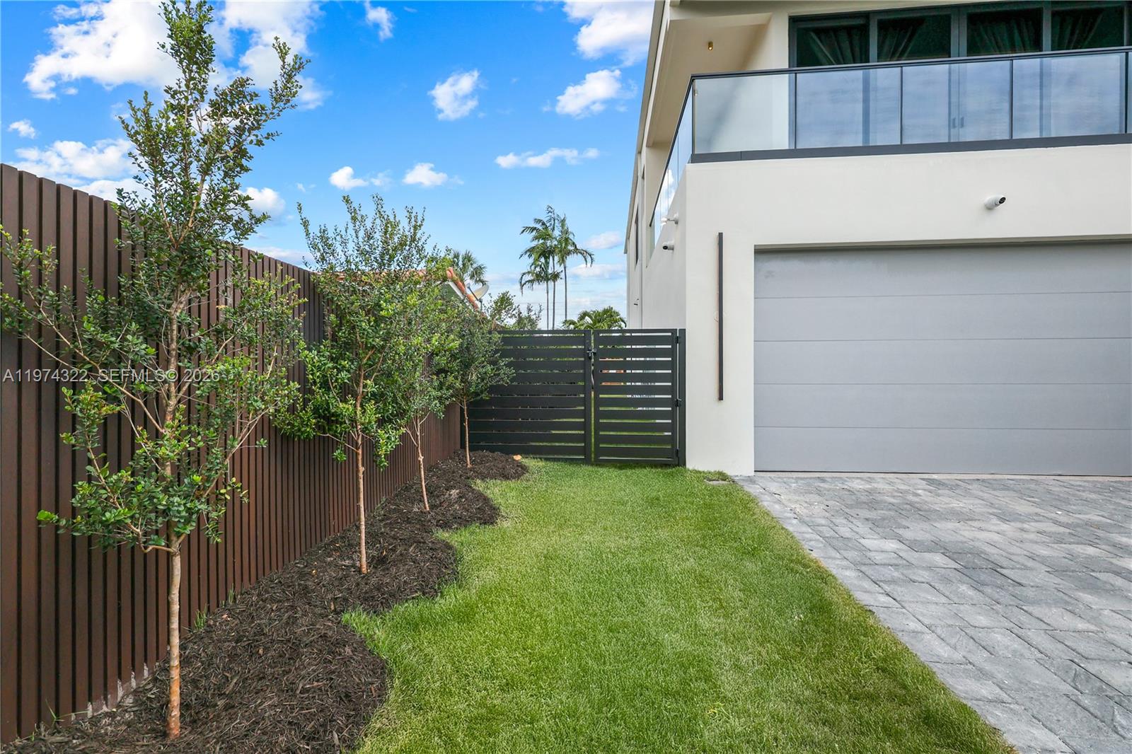 255 Capri Avenue, Lauderdale-By-The-Sea