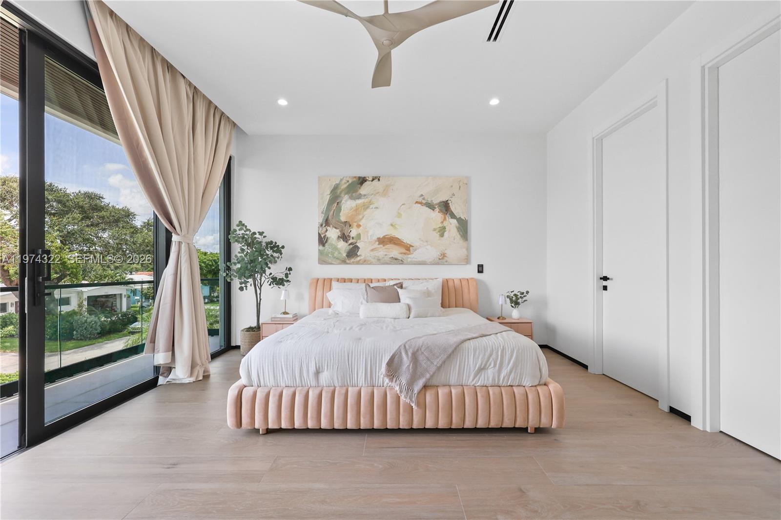 255 Capri Avenue, Lauderdale-By-The-Sea