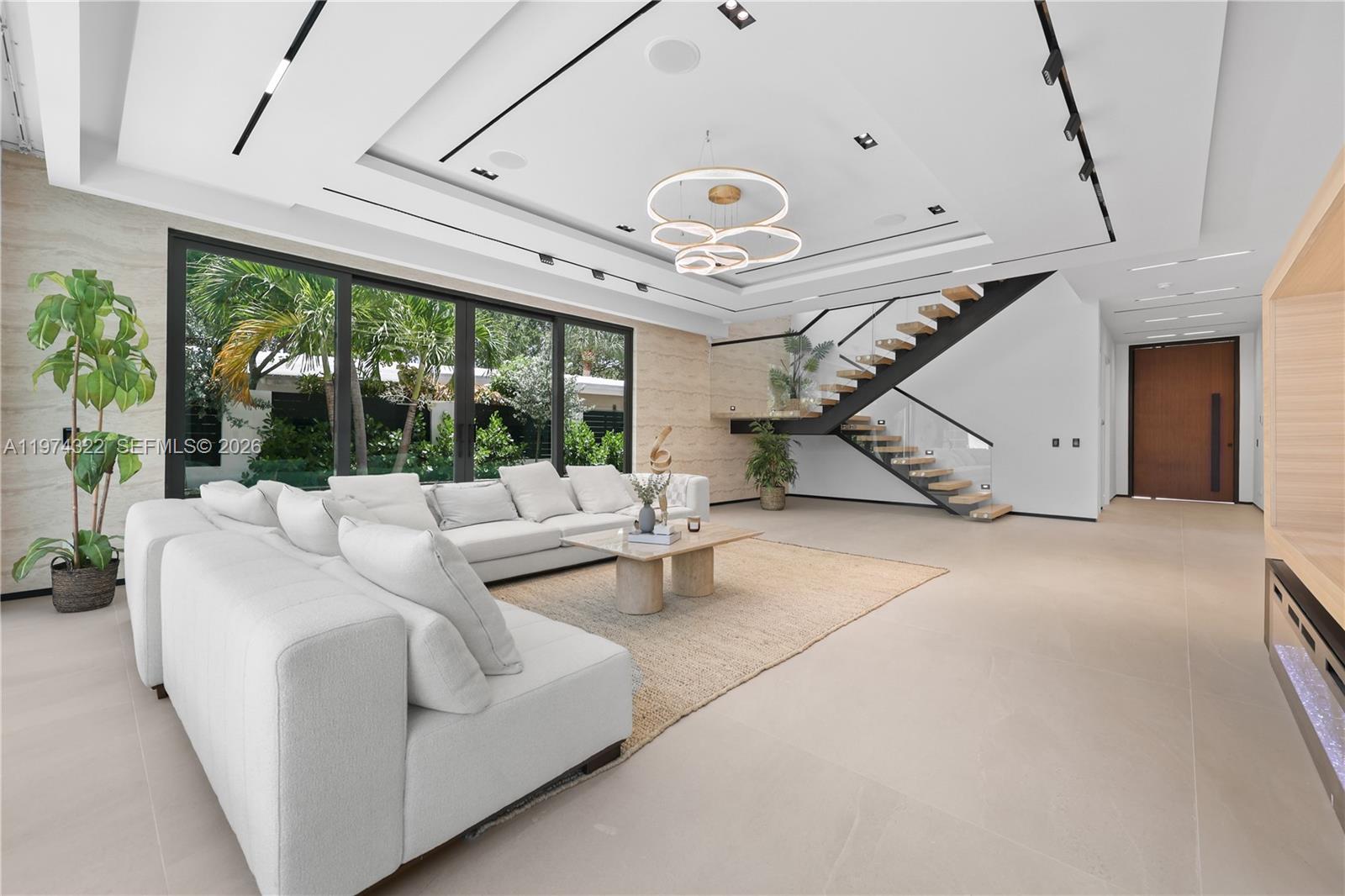 255 Capri Avenue, Lauderdale-By-The-Sea