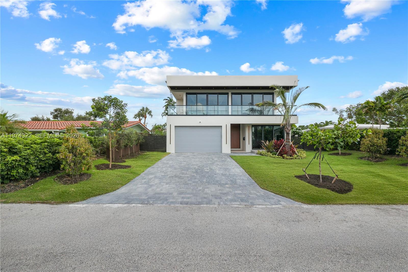 255 Capri Avenue, Lauderdale-By-The-Sea