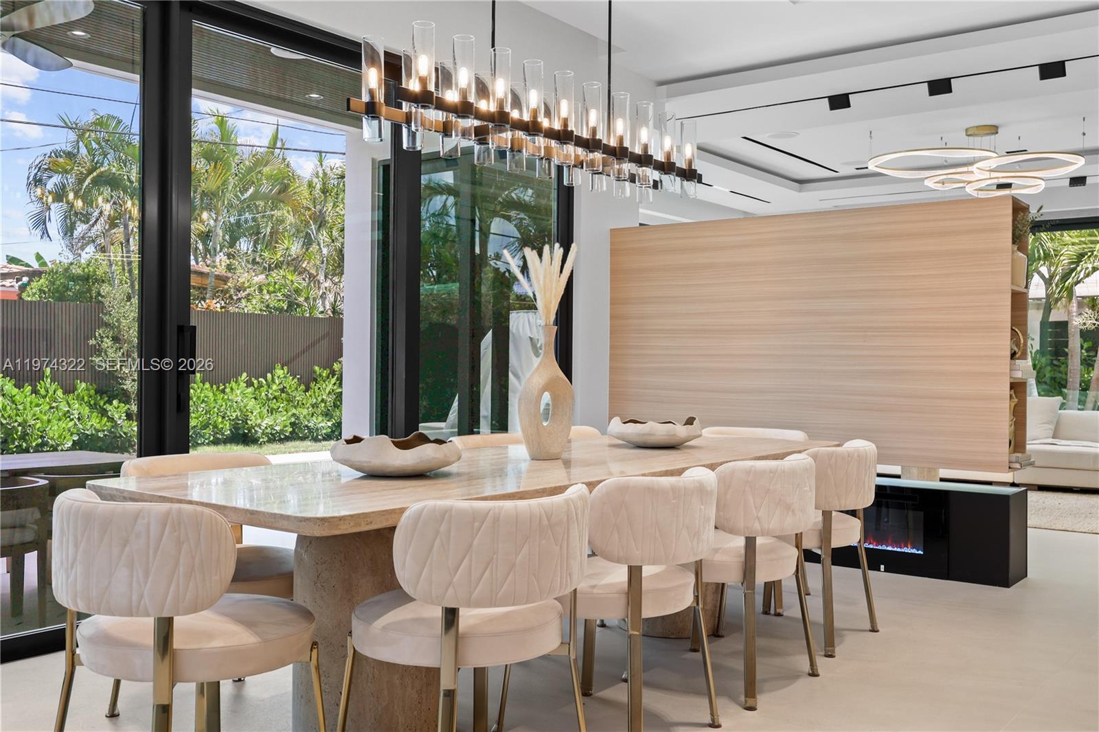255 Capri Avenue, Lauderdale-By-The-Sea