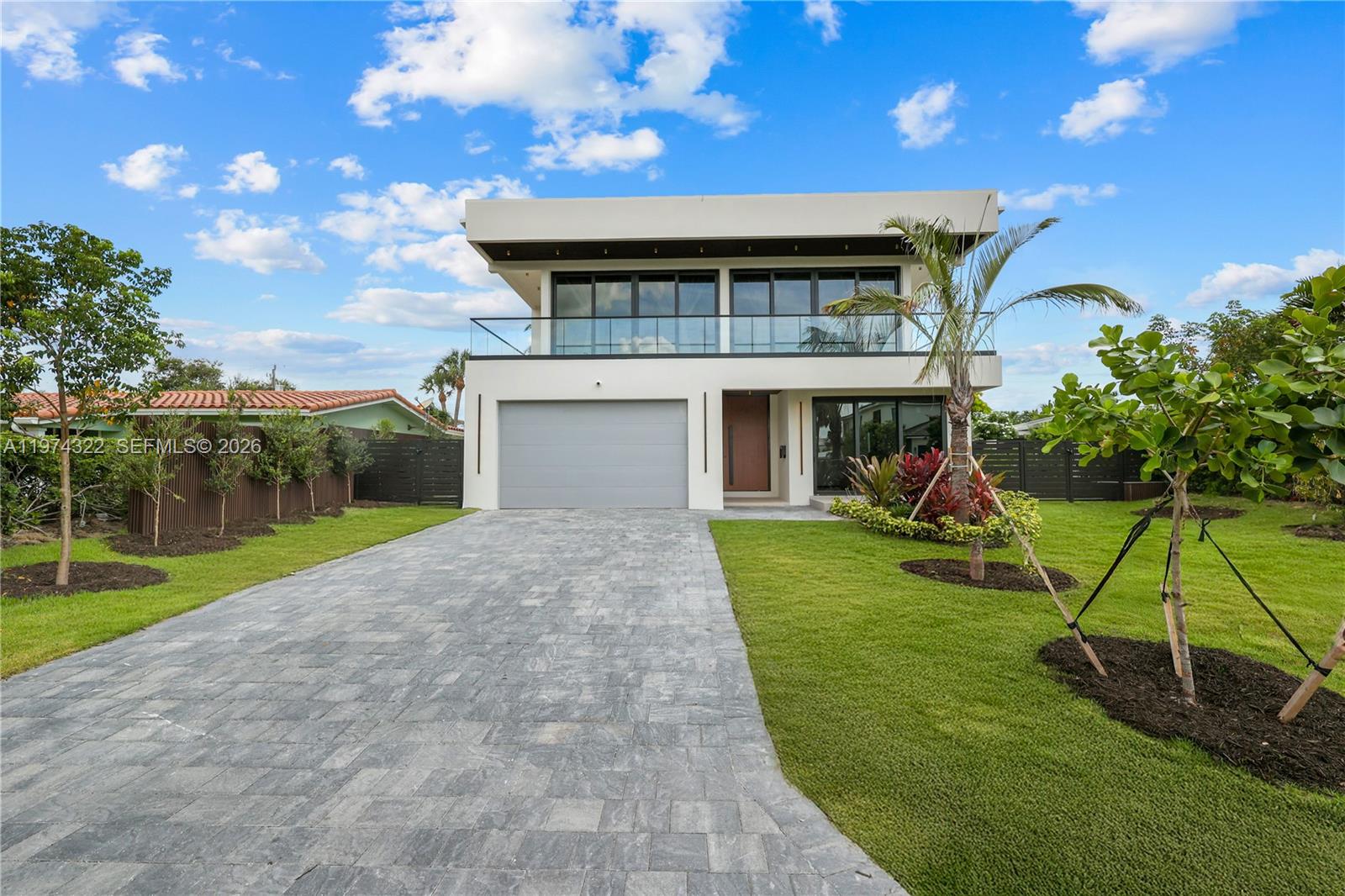 255 Capri Avenue, Lauderdale-By-The-Sea