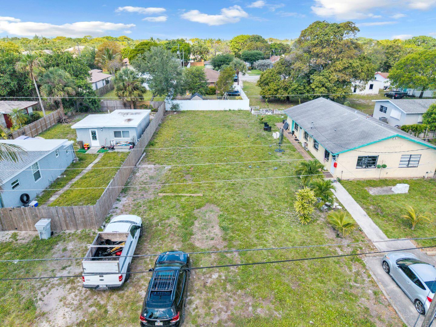 625 NW 15th Avenue
