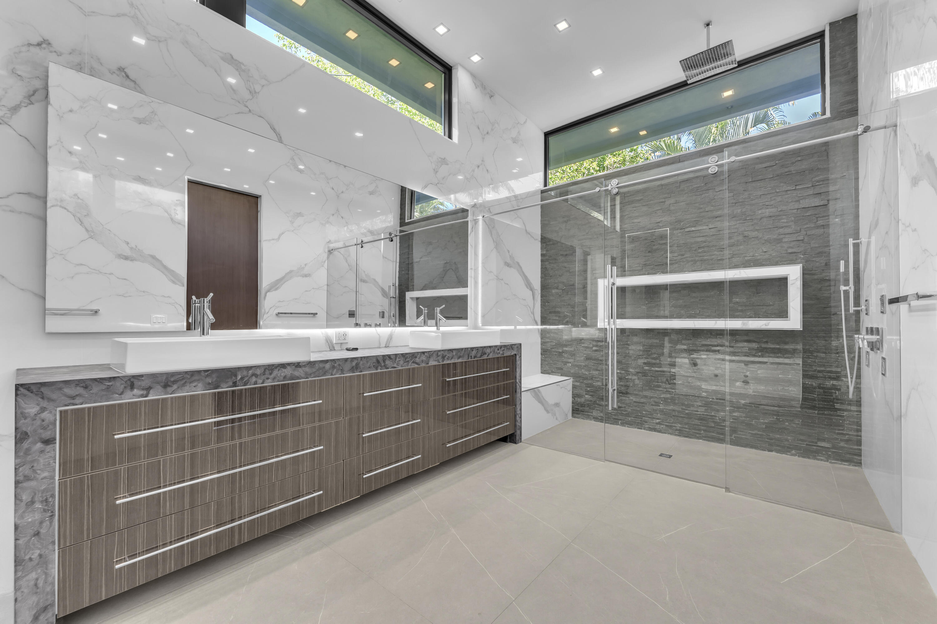 2401 NE 13th Street
