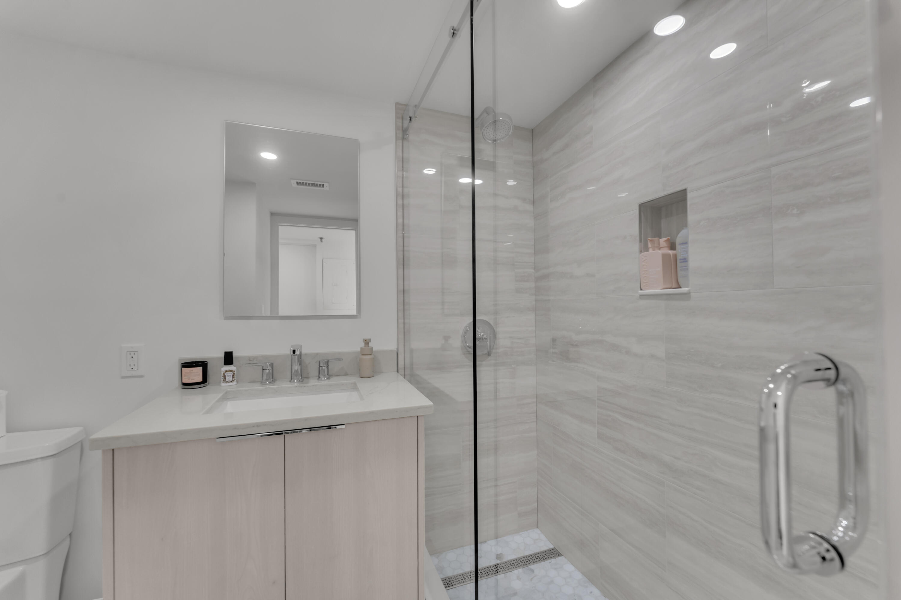 7178 Promenade Drive 801b