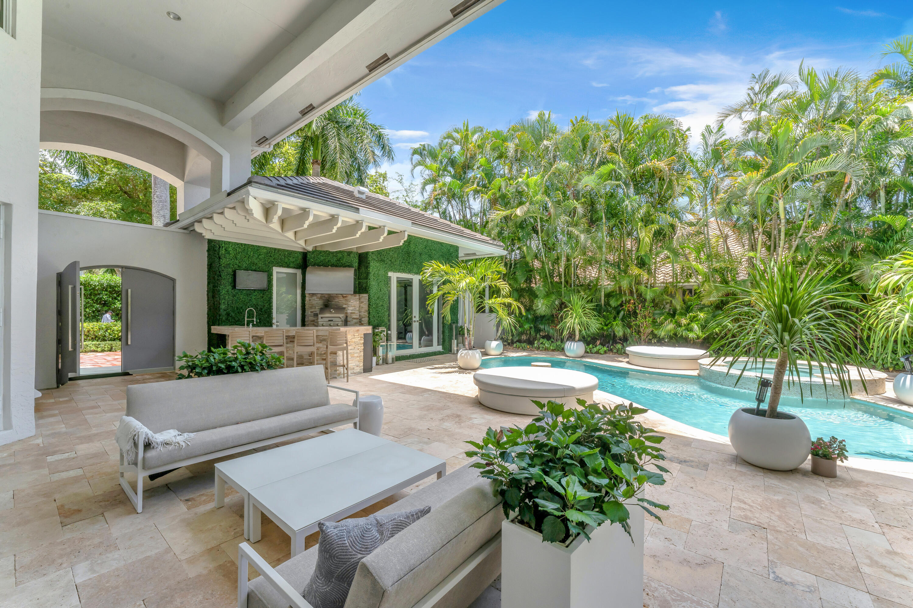 3156 NW 61st Street