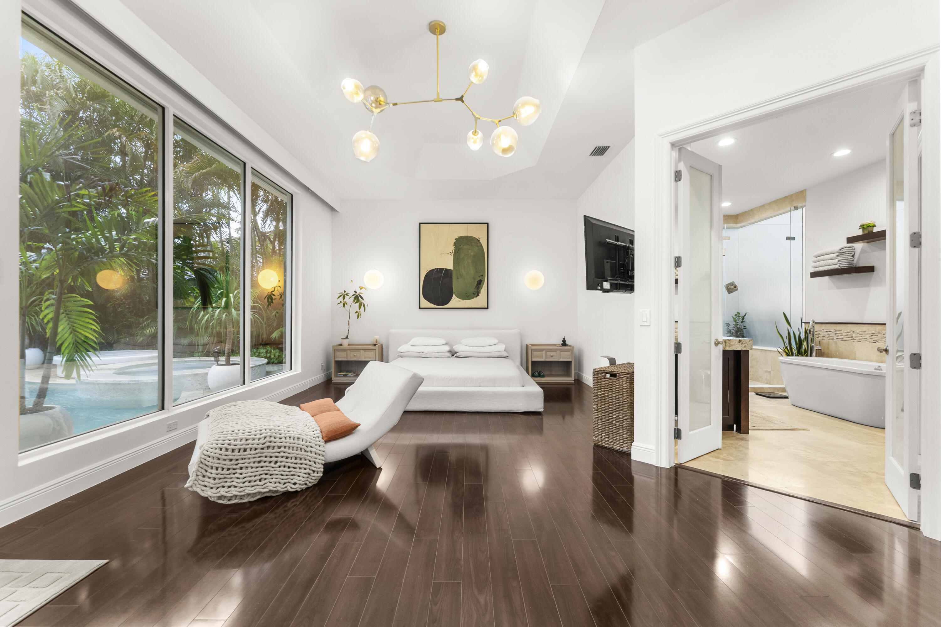 3156 NW 61st Street