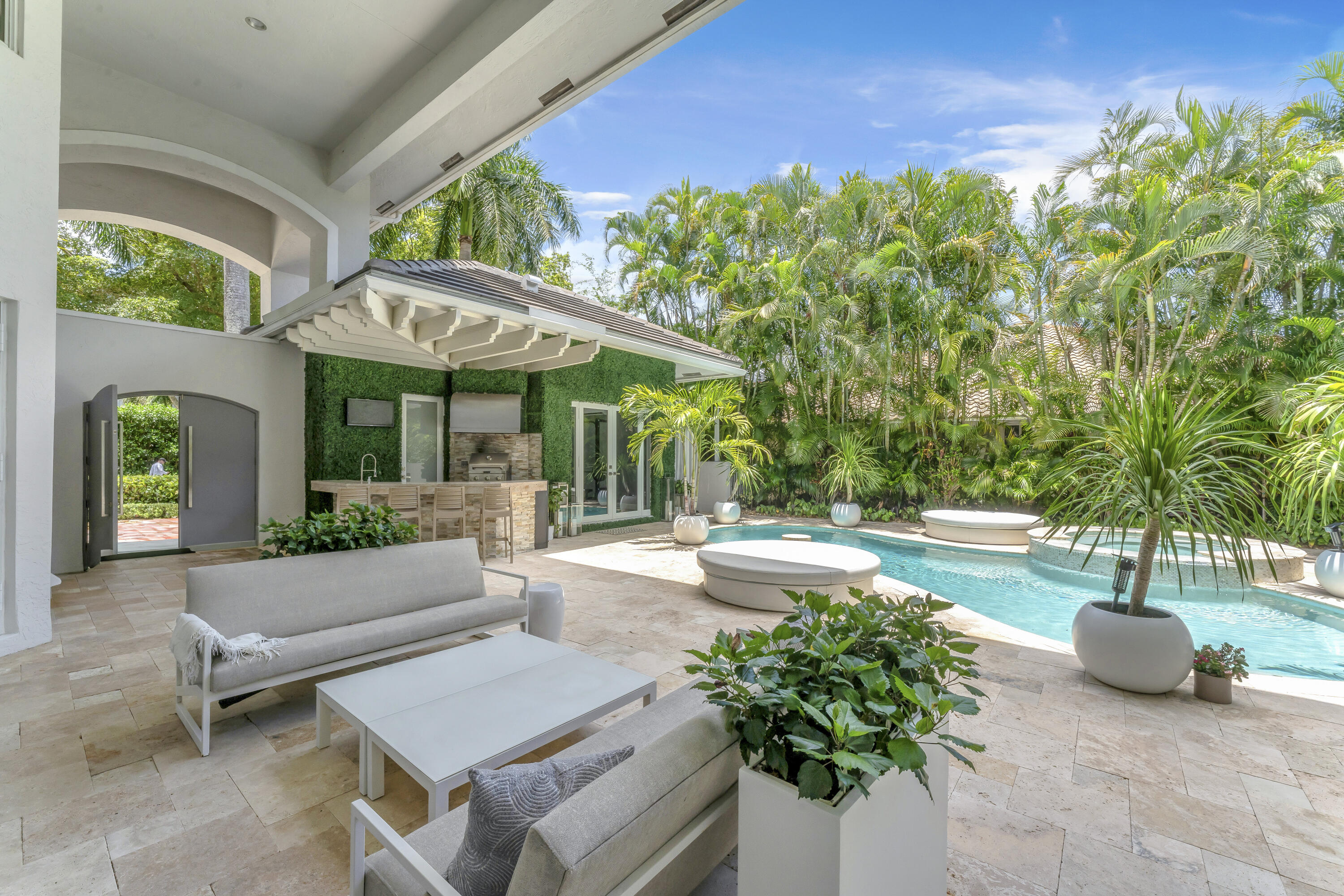 3156 NW 61st Street