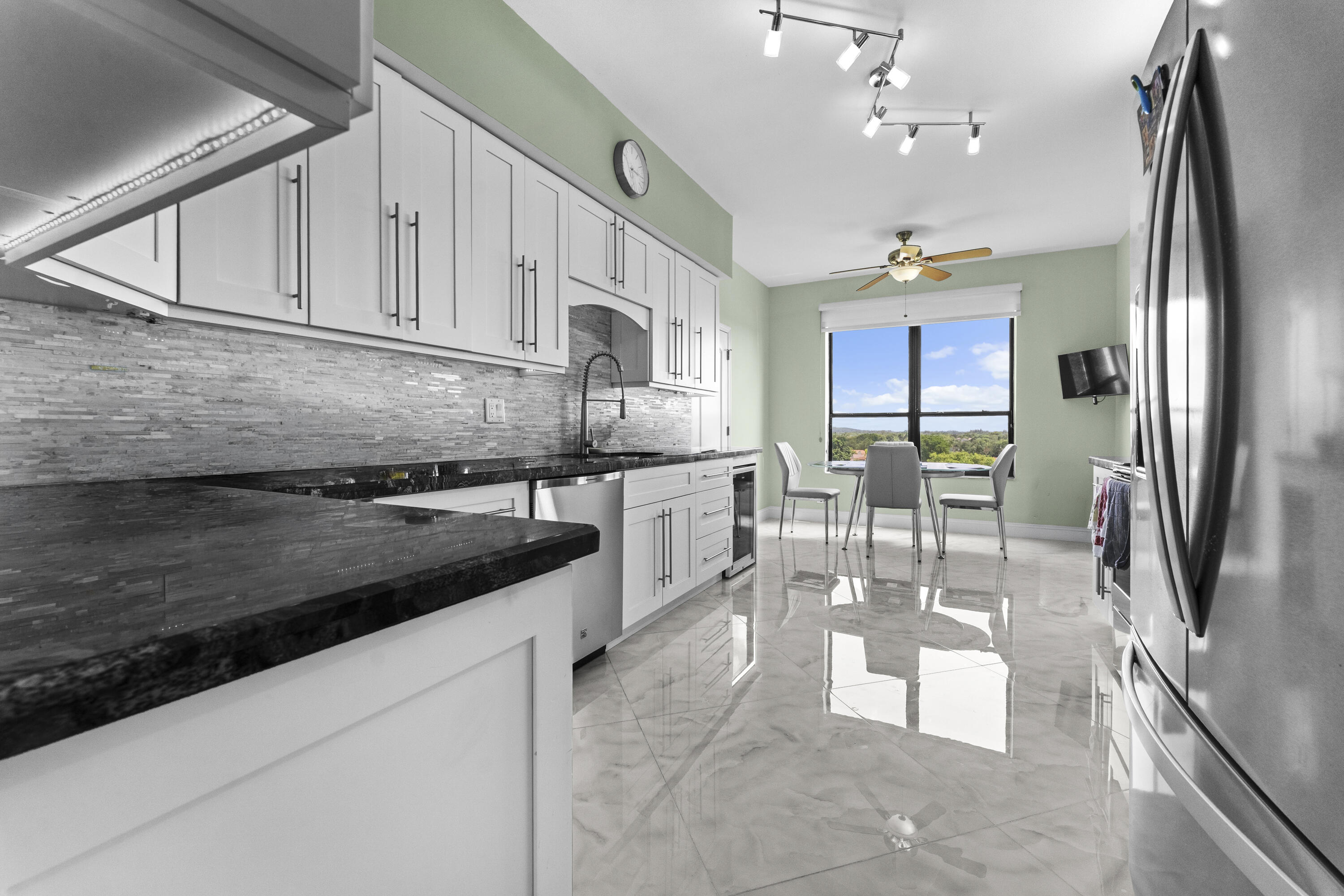 7578 Regency Lake Drive 802