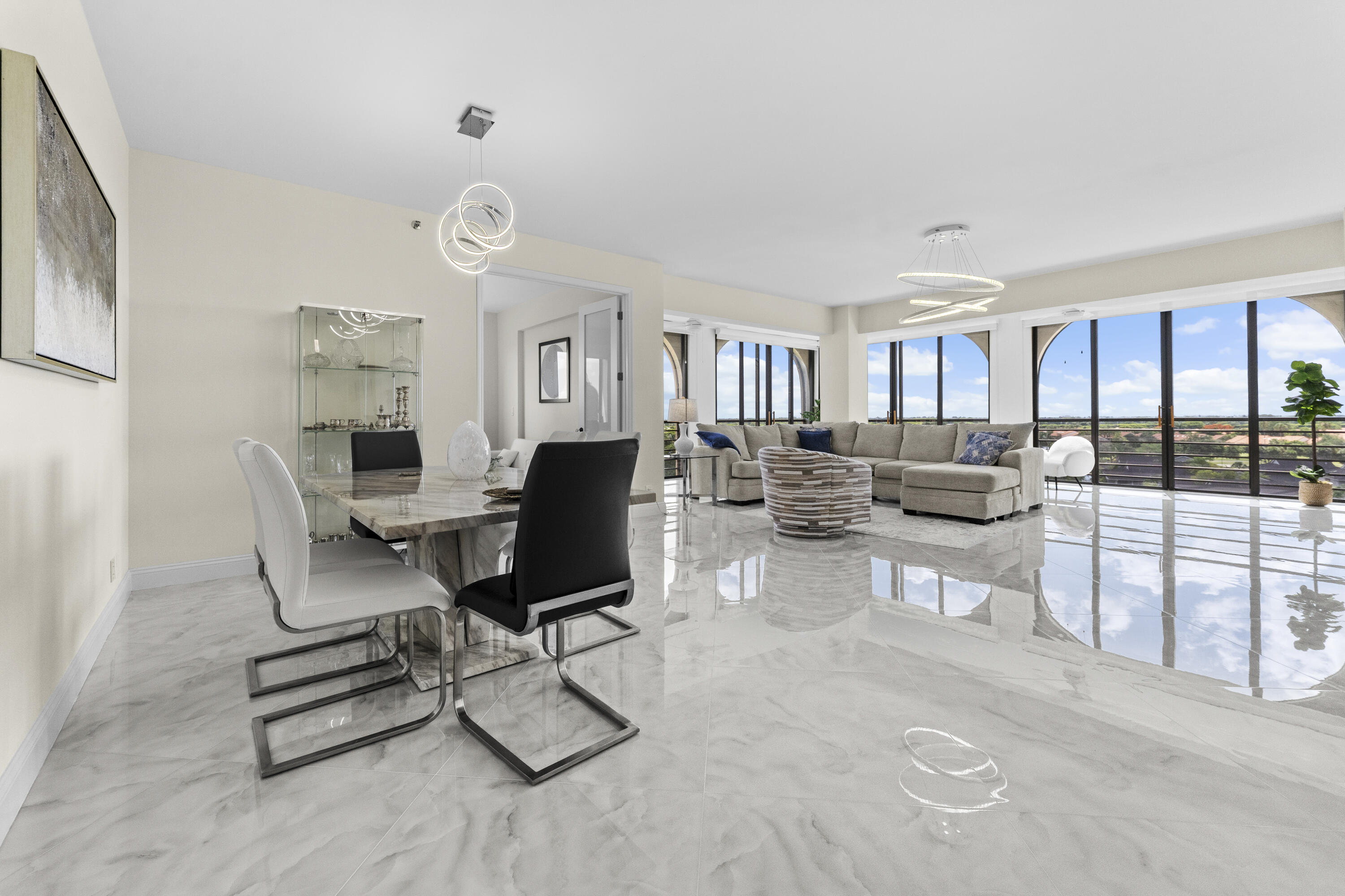 7578 Regency Lake Drive 802