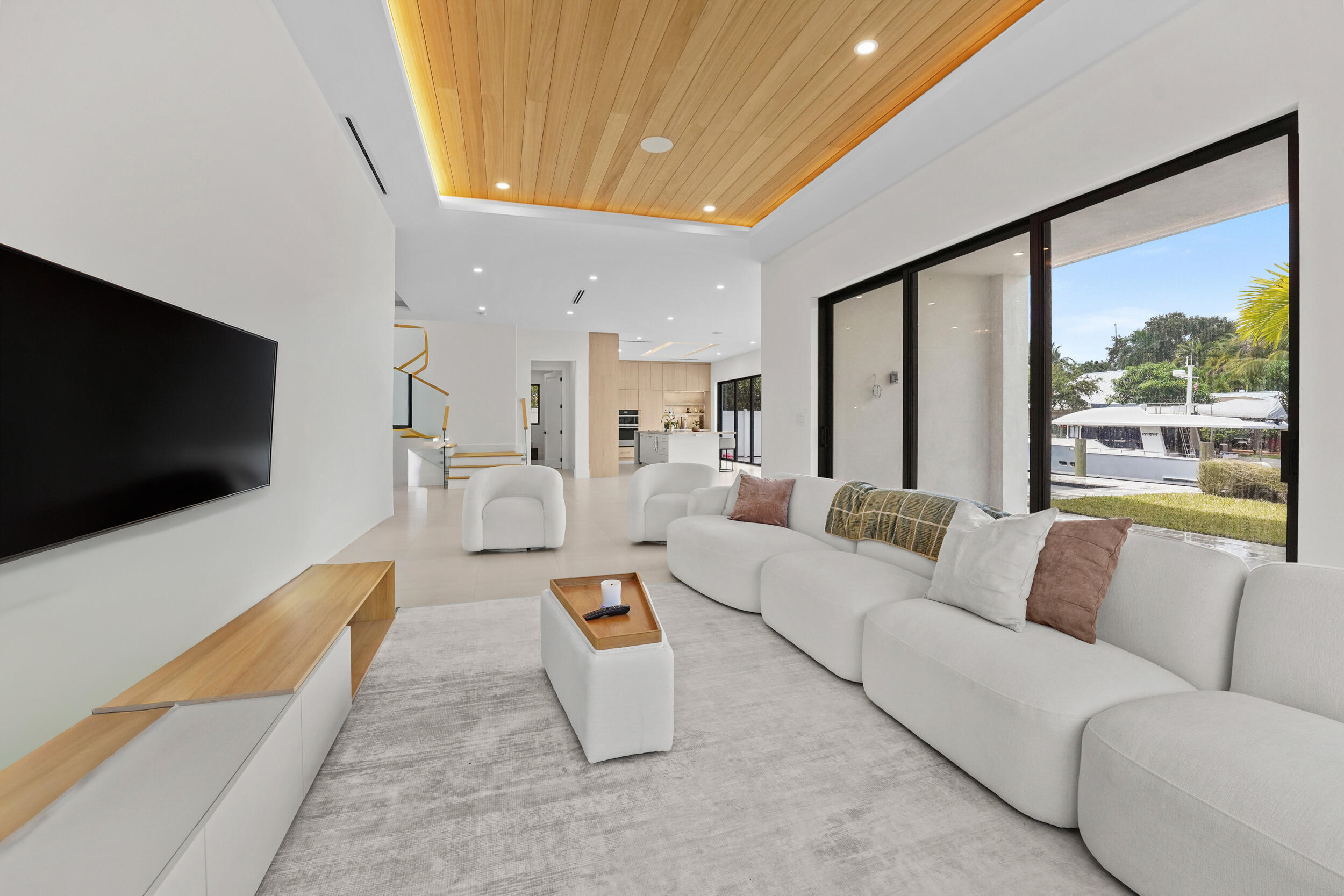 1317 TANGELO Isle