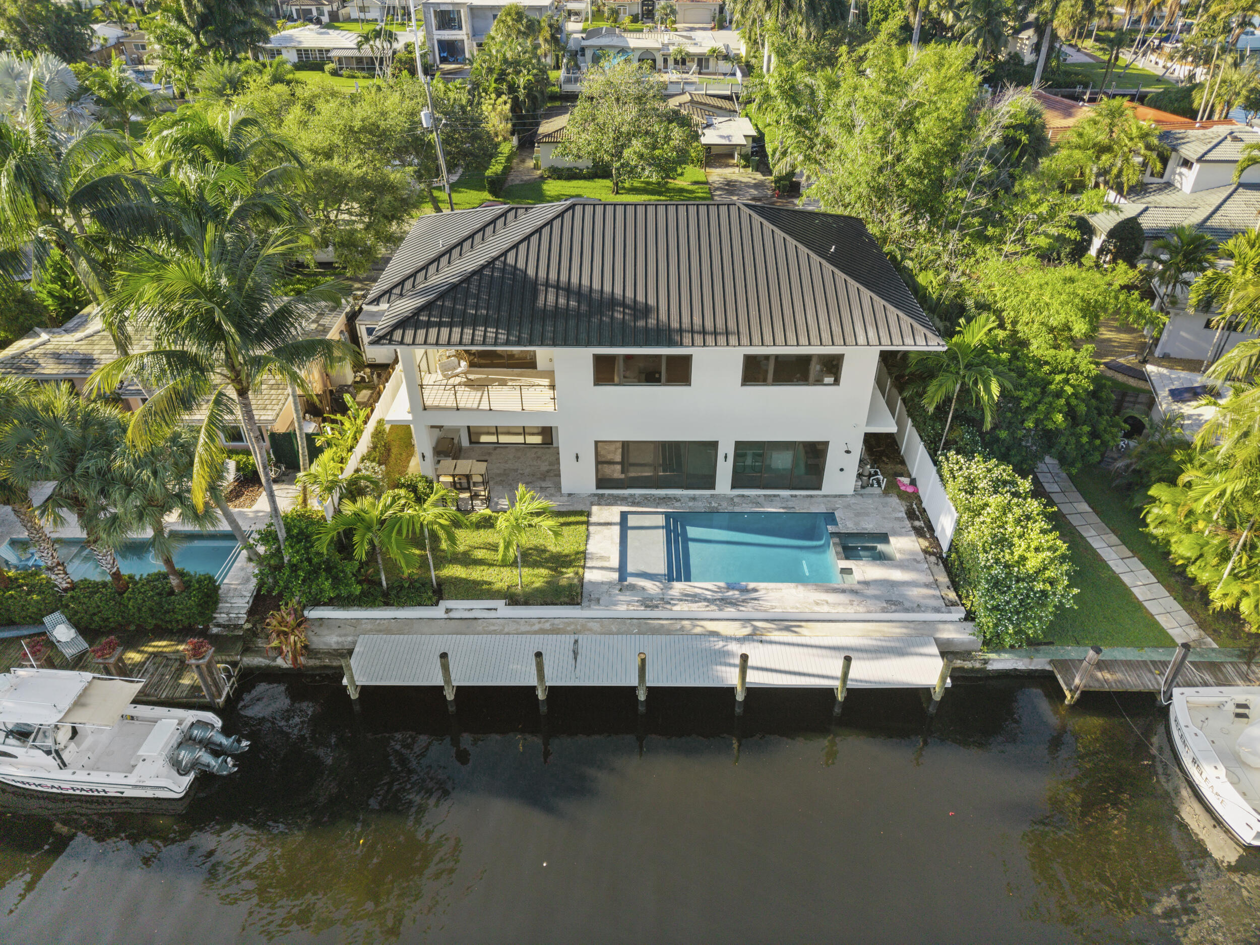 1317 TANGELO Isle