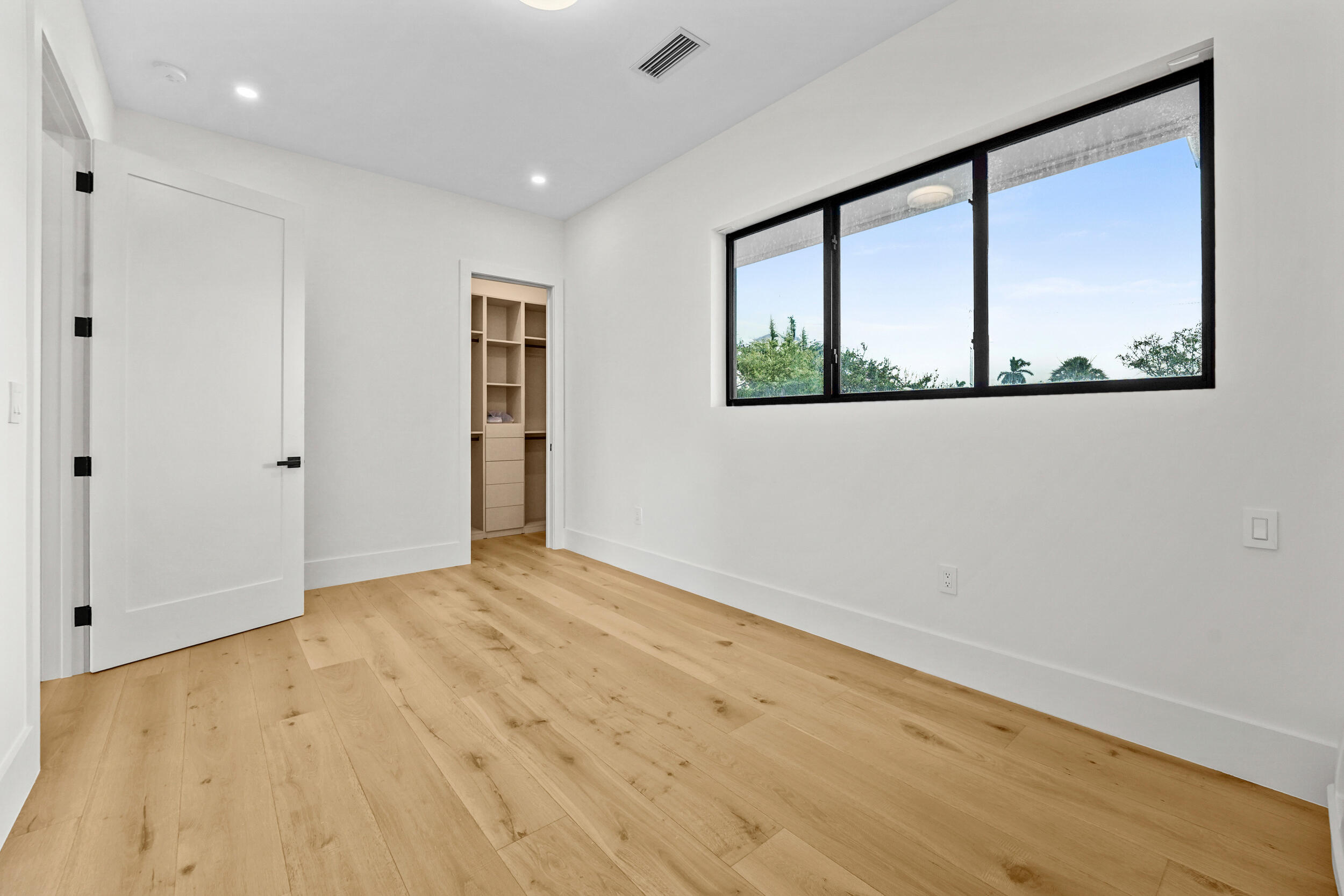 1317 TANGELO Isle