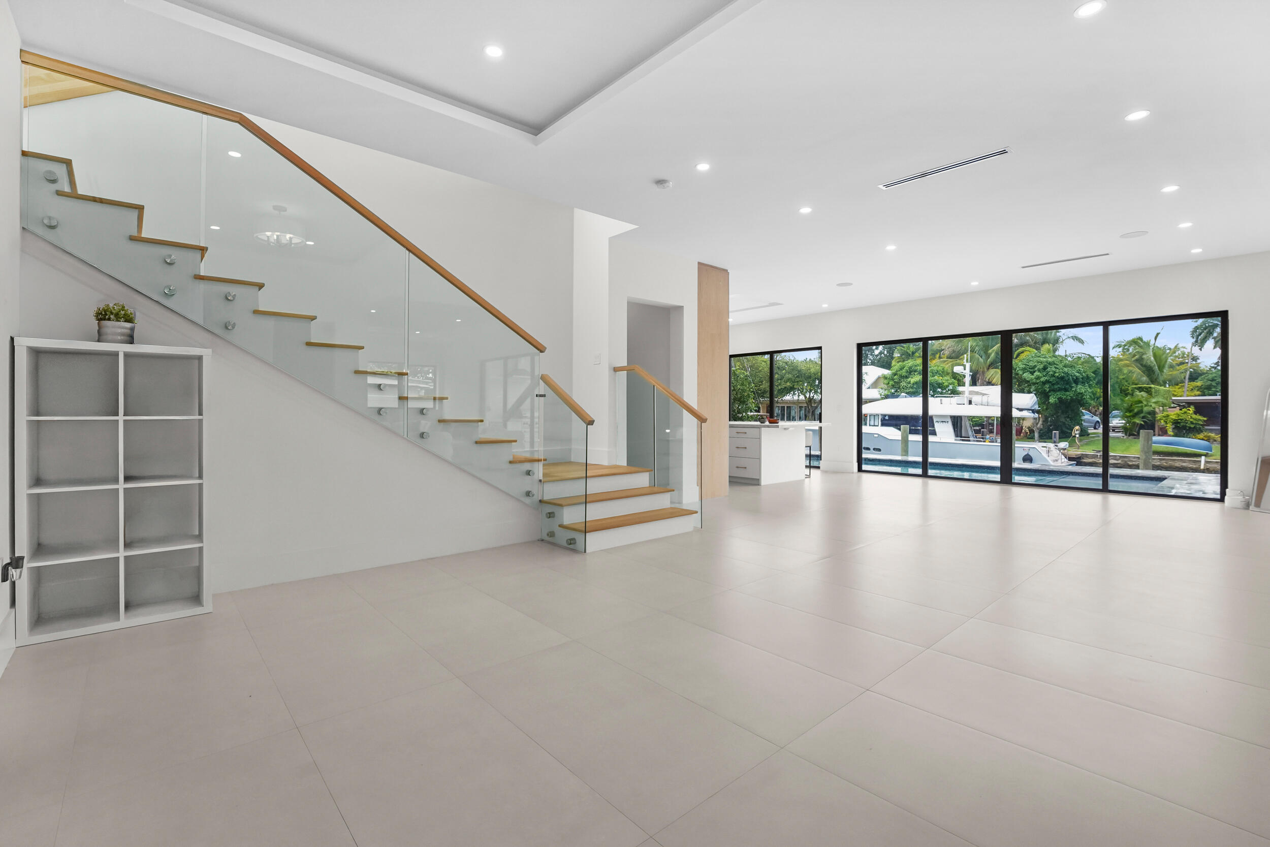 1317 TANGELO Isle