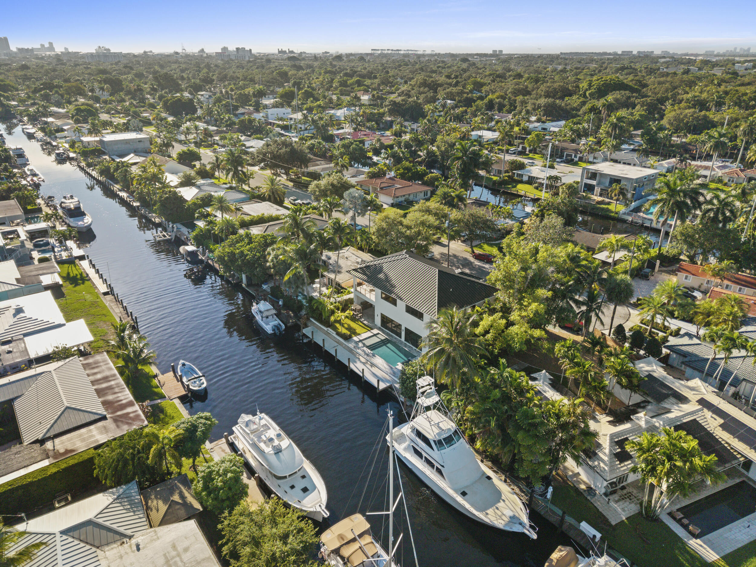 1317 TANGELO Isle