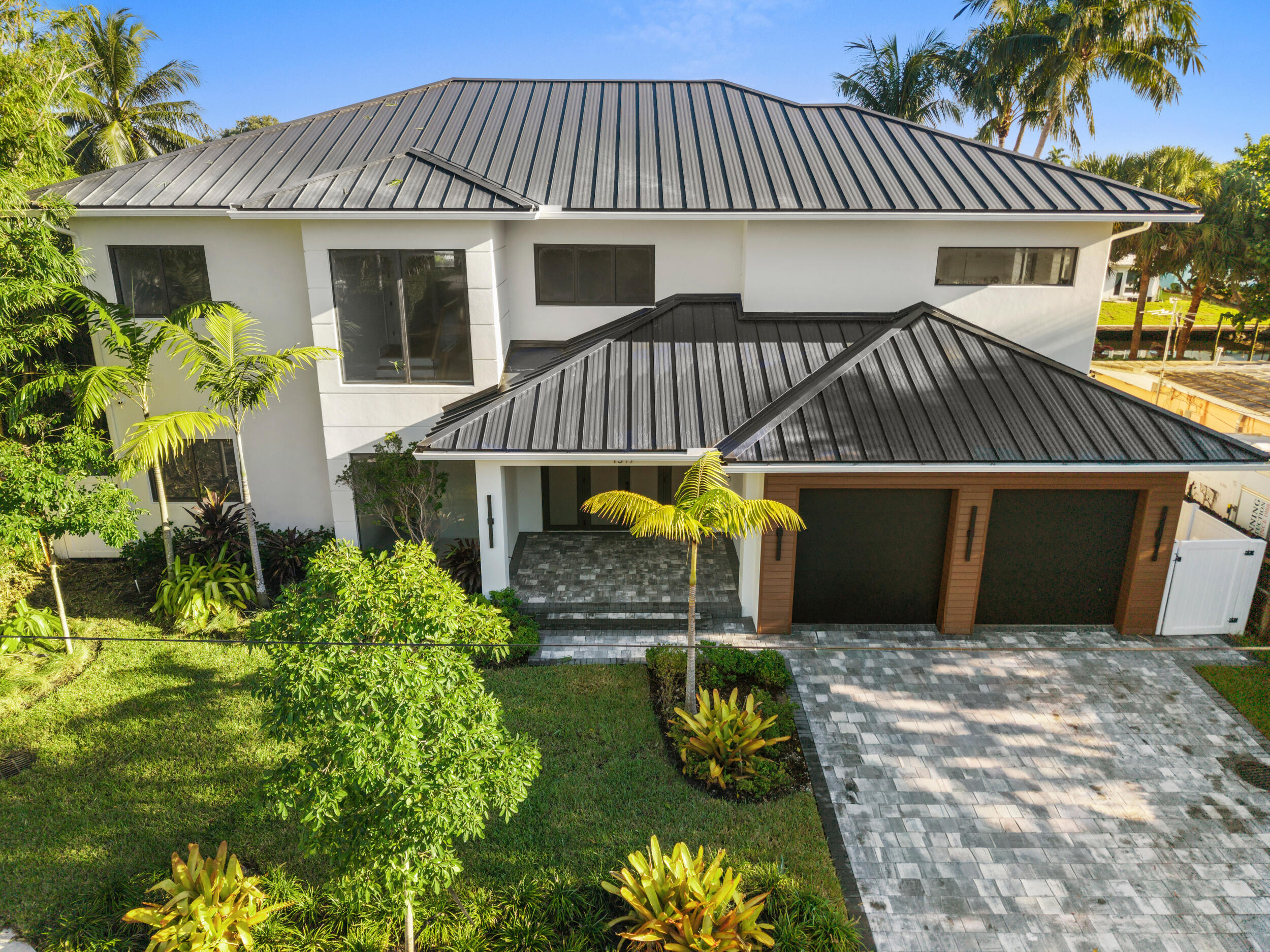 1317 TANGELO Isle