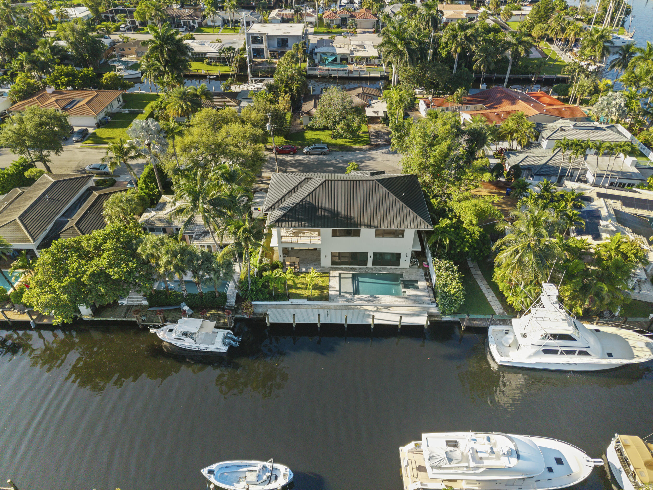 1317 TANGELO Isle
