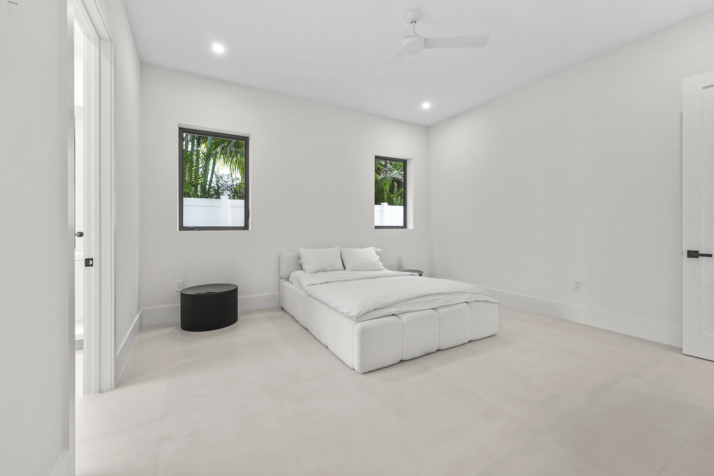1317 TANGELO Isle