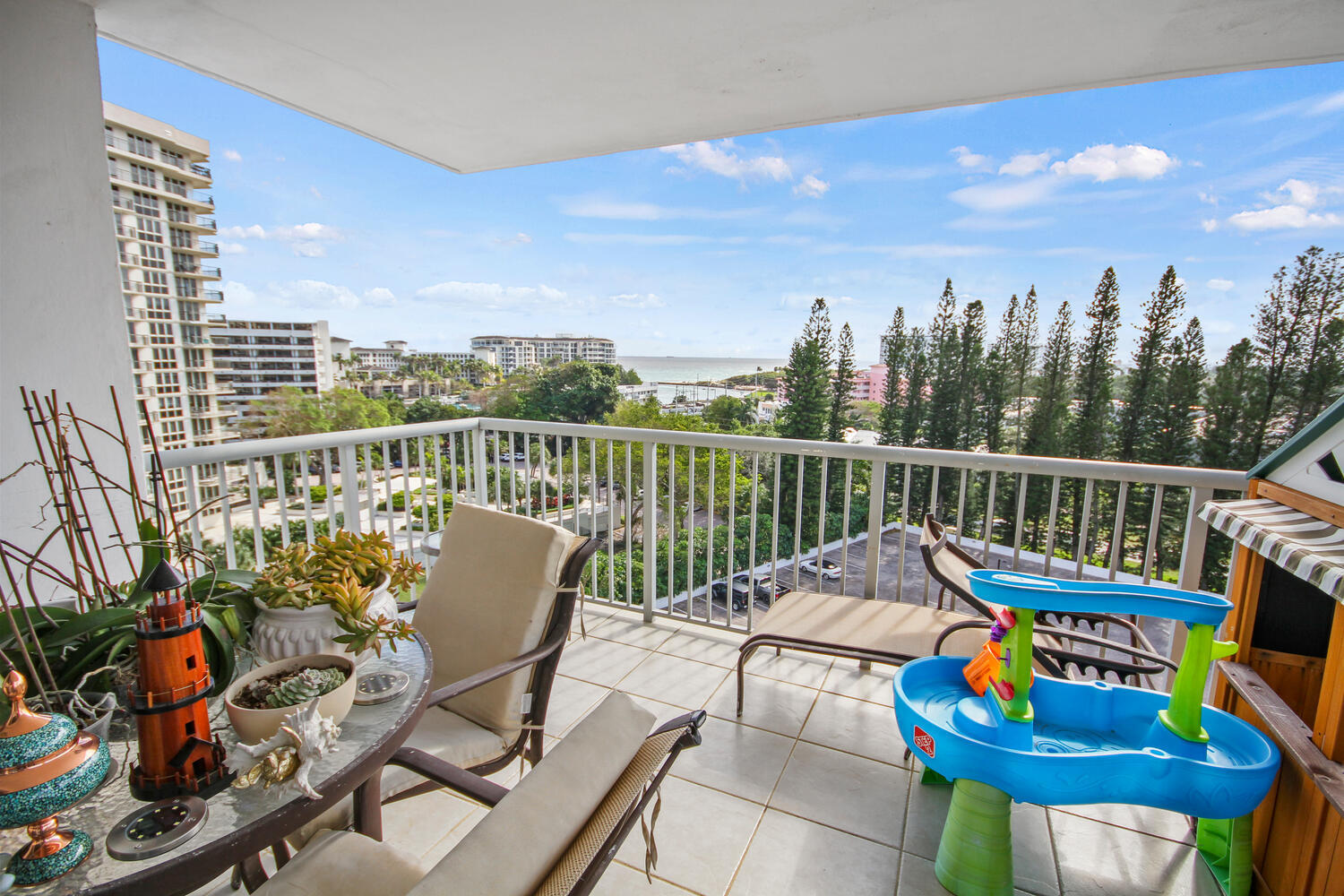 875 E Camino Real 9e