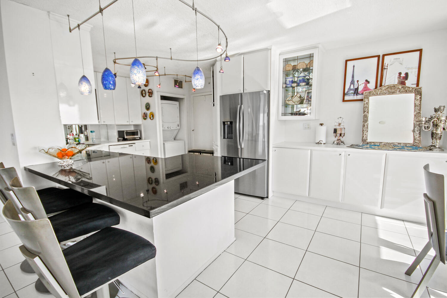 875 E Camino Real 9e