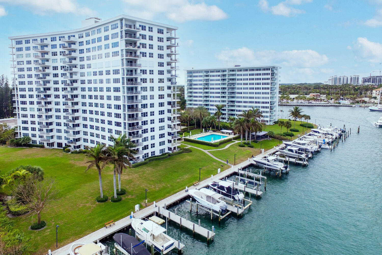 875 E Camino Real 9e