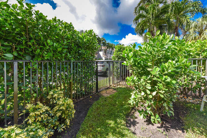 144 Las Brisas Circle 144