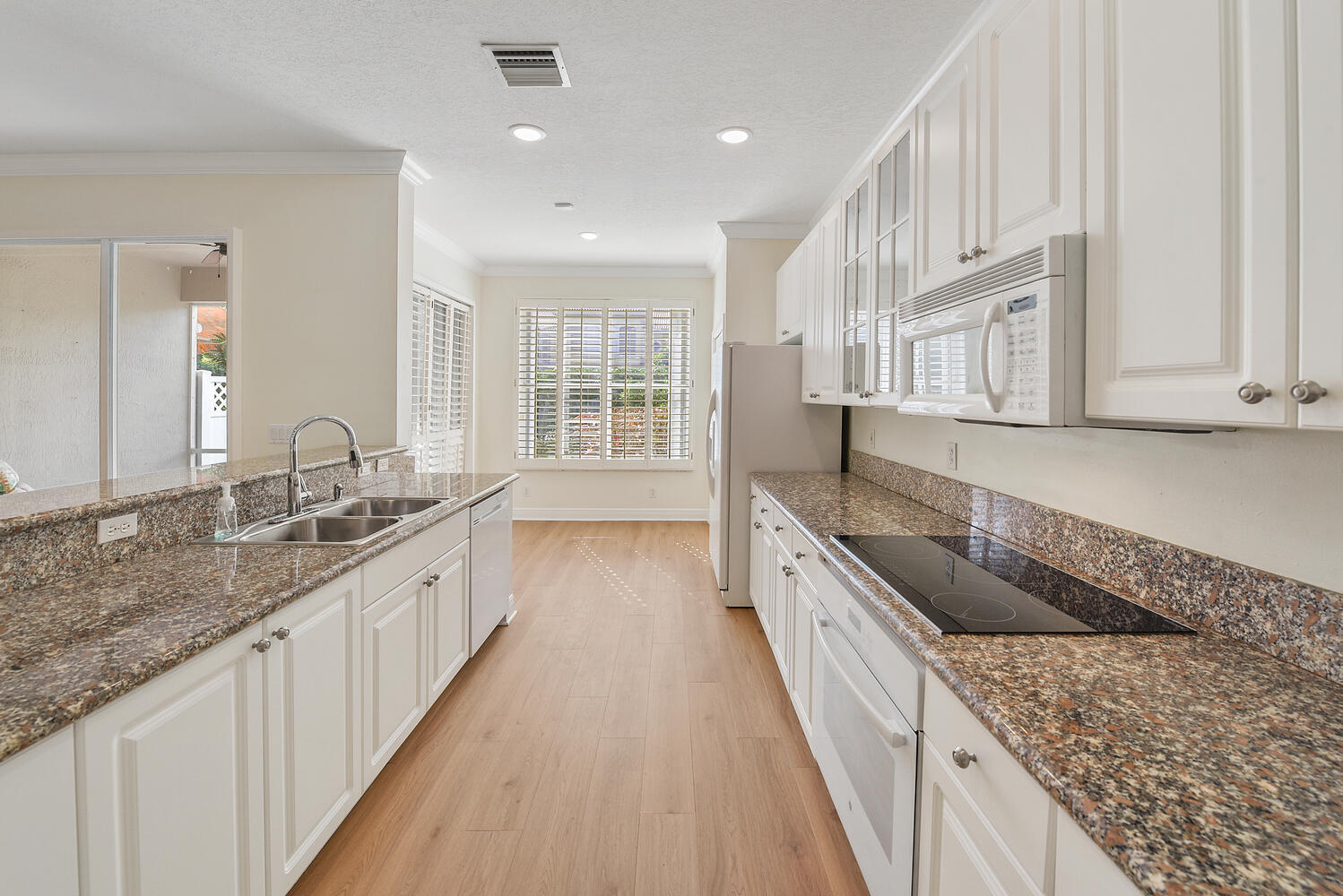 144 Las Brisas Circle 144