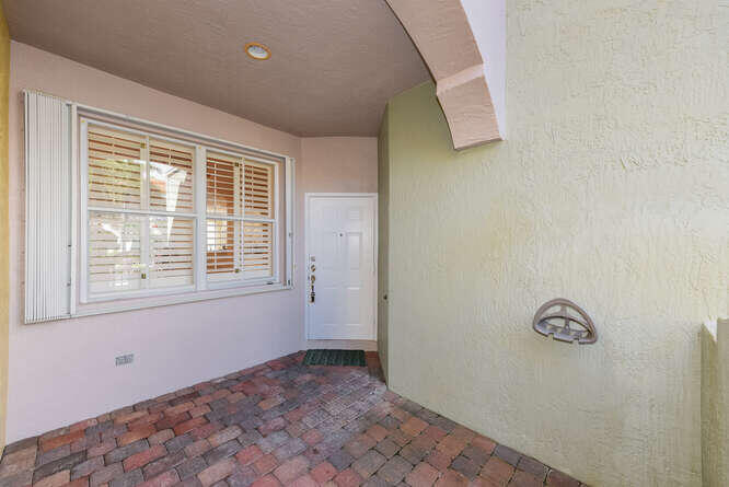 144 Las Brisas Circle 144